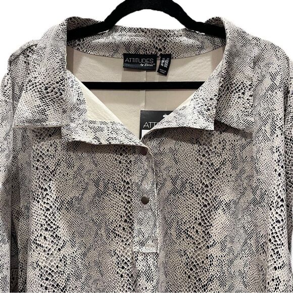 ATTITUDES by Renee • Snake Print Button Up Pullover Top • Size 2X - Picture 5 of 8